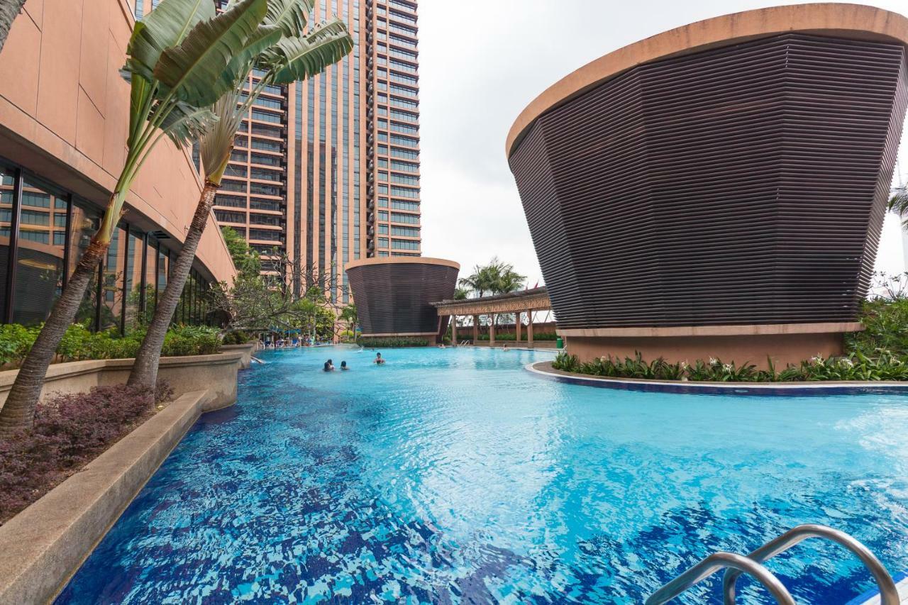 Luxhouz Suites At Times Square Kuala Lumpur Exterior photo